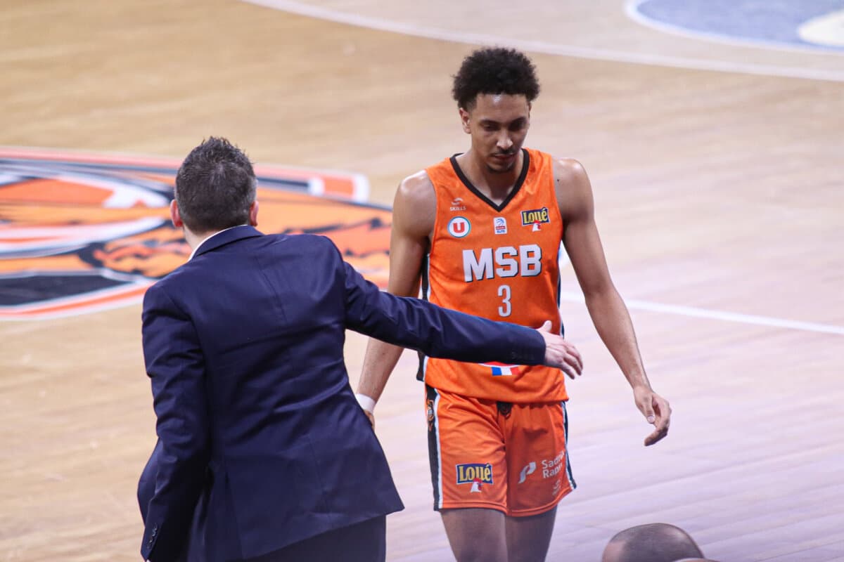 Matthieu Gauzin (Le Mans) face à Paris Basketball, Betclic ELITE, 5 mars 2022