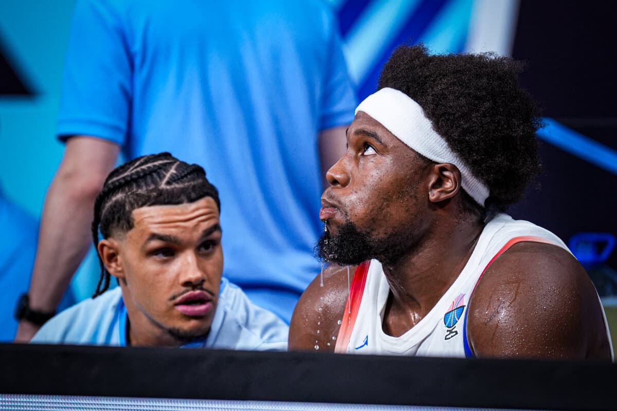 Nadir Hifi et Guerschon Yabusele (France) face à Géorgie, EuroBasket, 7 septembre 2025