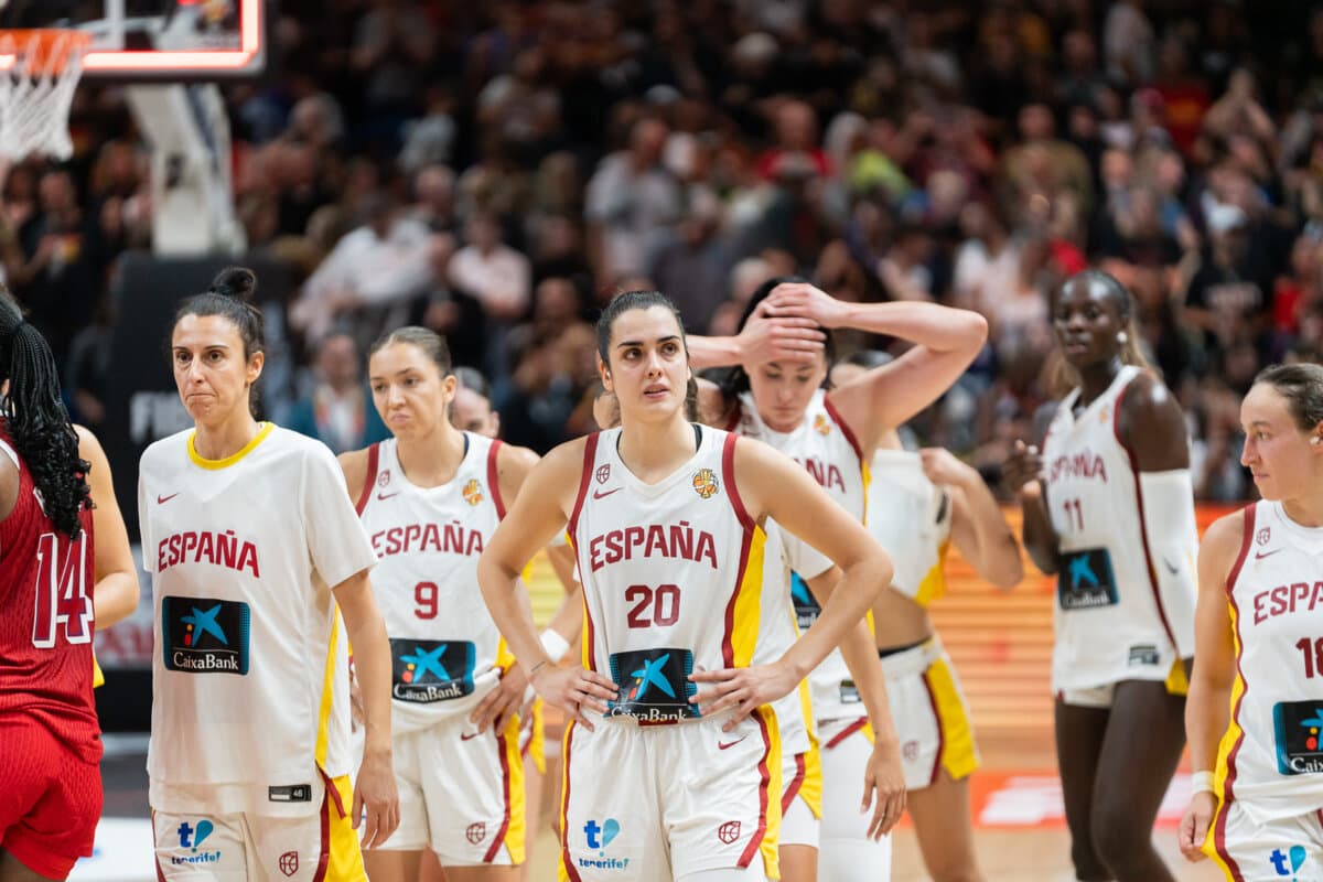 Paula Ginzo, Helena Pueyo et Awa Fam (Espagne (F)) face à Etats-Unis (F), Coupe du Monde Féminine, 12 septembre 2026