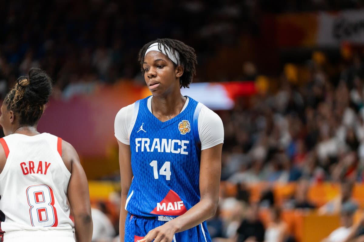 Dominique Malonga (France (F)) face à Etats-Unis (F), Coupe du Monde Féminine, 13 septembre 2026