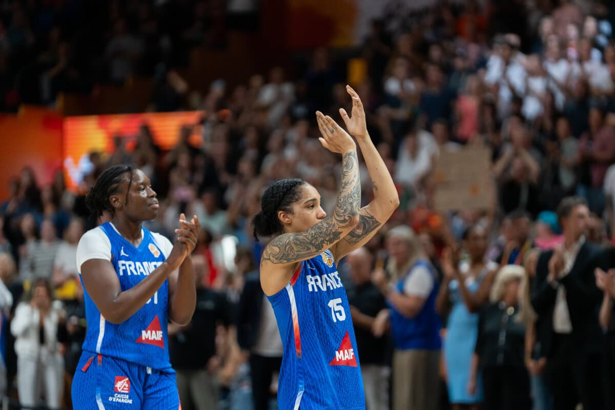 Aminata Gueye et Gabby Williams (France (F)) face à Etats-Unis (F), Coupe du Monde Féminine, 13 septembre 2026