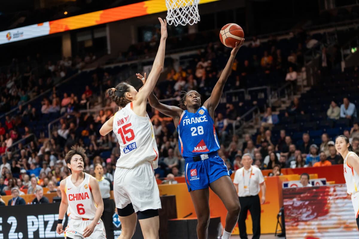 Migna Touré (France (F)) face à Chine (F), Coupe du Monde Féminine, 10 septembre 2026