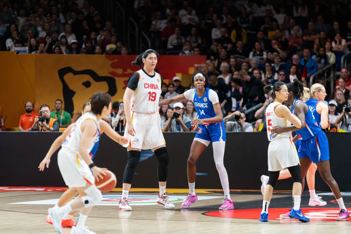 Zhang Ziyu (Chine (F)) face à Dominique Malonga (France (F)), Coupe du Monde Féminine, 10 septembre 2026