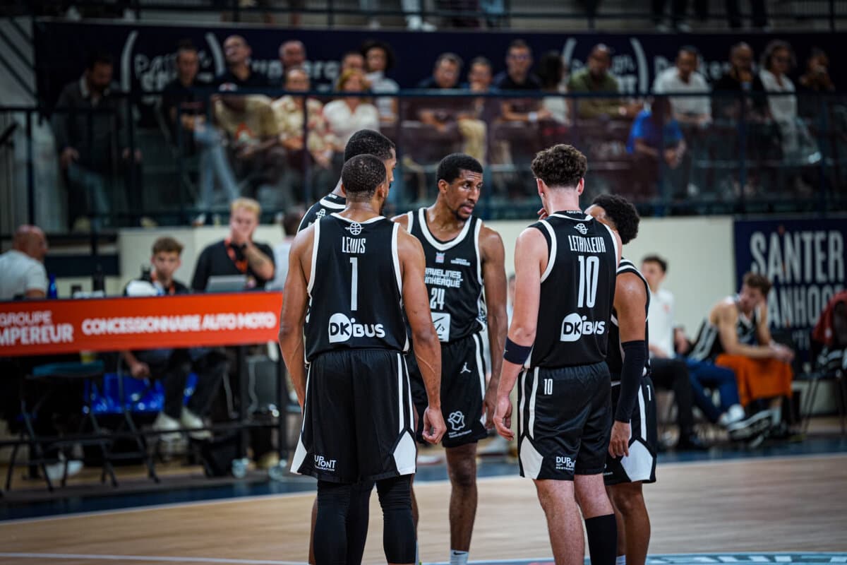 Jaren Lewis, Aubrey Dawkins et Louka Letailleur (Gravelines) face à Le Mans, Betclic ELITE, 26 septembre 2026