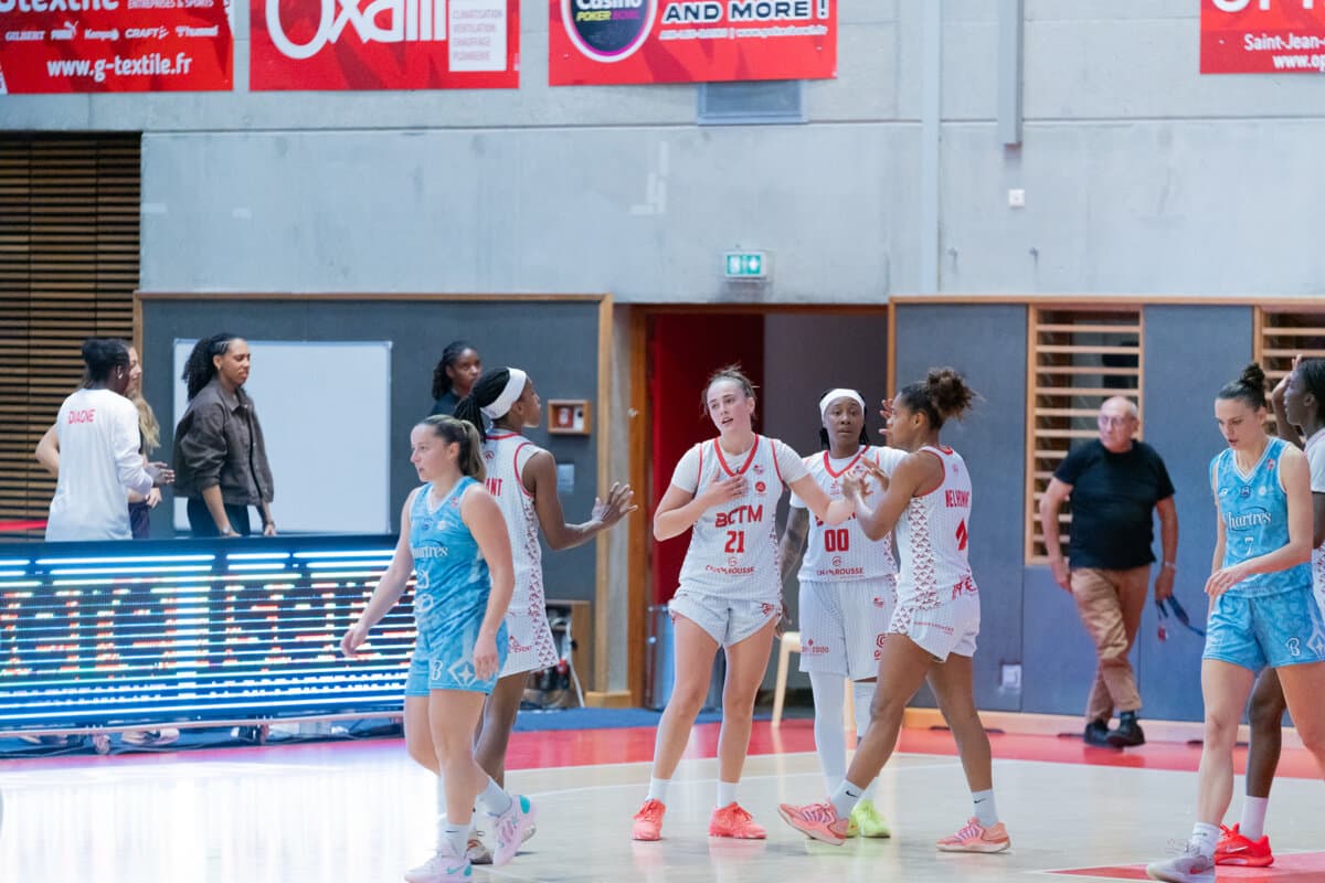 Nathalie Desset, Jasmine Thomas et Elsie Nelhomme (La Tronche Meylan) face à Chartres Féminin, La Boulangère Wonderligue, 27 septembre 2026
