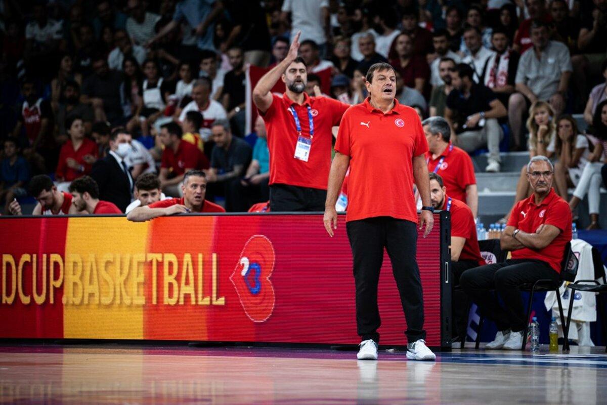 Ergin Ataman en colère : « C&rsquo;est quel genre d&rsquo;EuroBasket ça ?! »