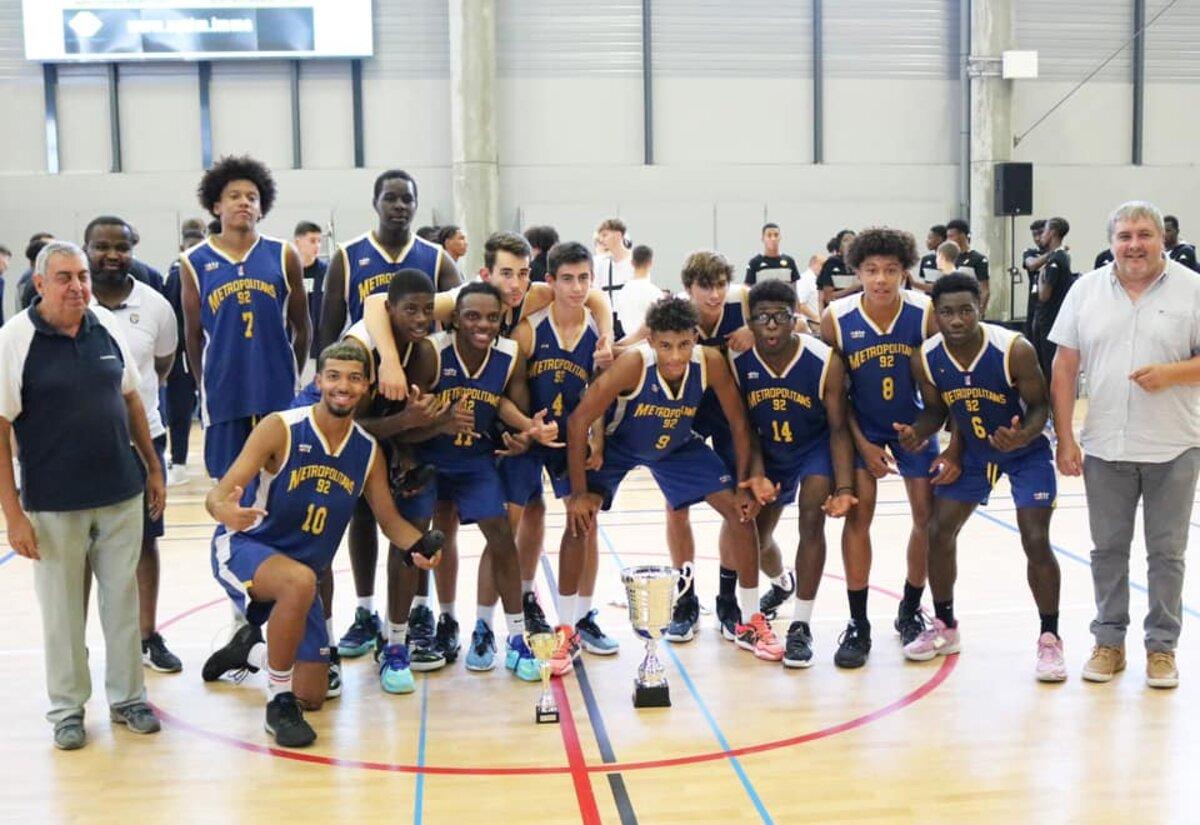 Les U18 de Boulogne-Levallois remportent le tournoi de Montaigu