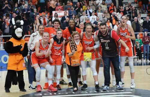 Troisième finale de Coupe de France de suite pour Basket Landes, qui défiera Bourges