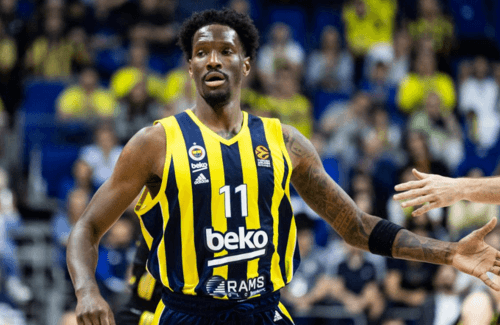 Nigel Hayes-Davis (Fenerbahçe) : premier joueur de l&rsquo;histoire à marquer 50 points en EuroLeague