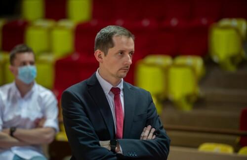 Cholet : Le coach adjoint Gaëtan Cherbonnier quitte son poste