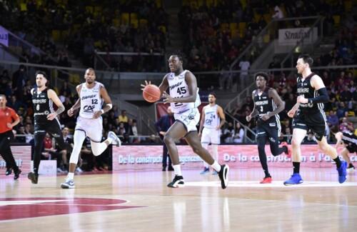 ITW Sekou Doumbouya : « J&rsquo;ai pensé à arrêter le basket »