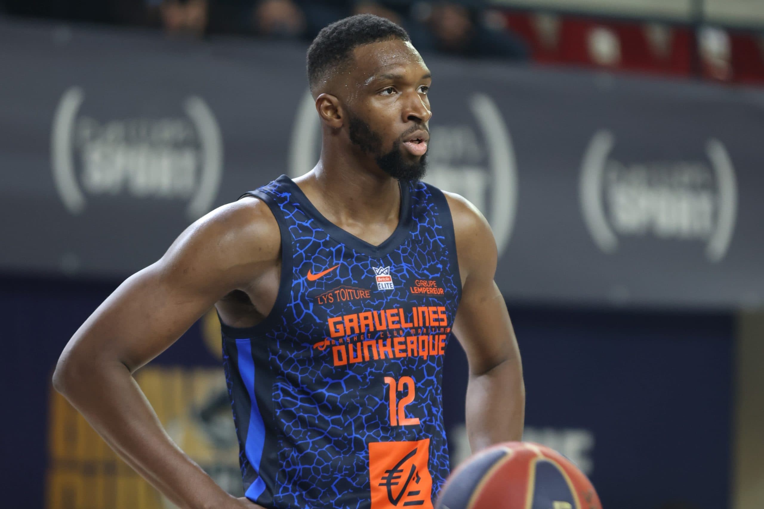 Catastrophe confirmée pour Vafessa Fofana, gravement blessé et absent « de très longs mois » à Gravelines