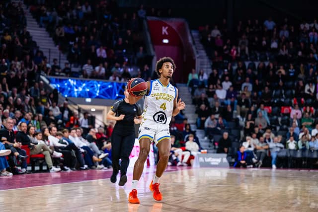 Guillaume Grotzinger s’engage à Loyola Chicago : cap sur la NCAA pour le meneur de Champagne Basket