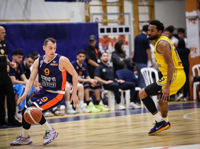 Arthur Rozenfeld de retour en France, en Nationale 2
