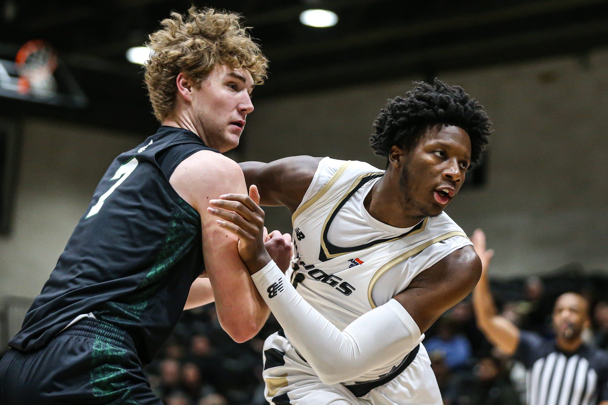 Ethane Bourgade quitte la NCAA pour rejoindre un Junior College