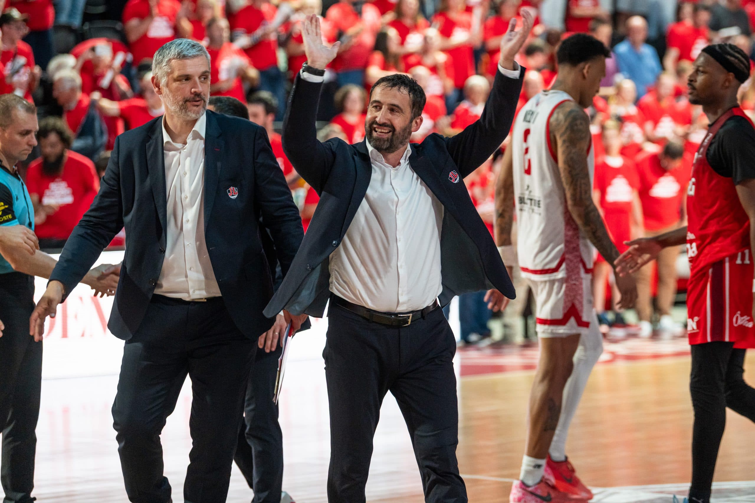 Frédéric Fauthoux et la JL Bourg croient au titre : « Pourquoi pas nous ?! »