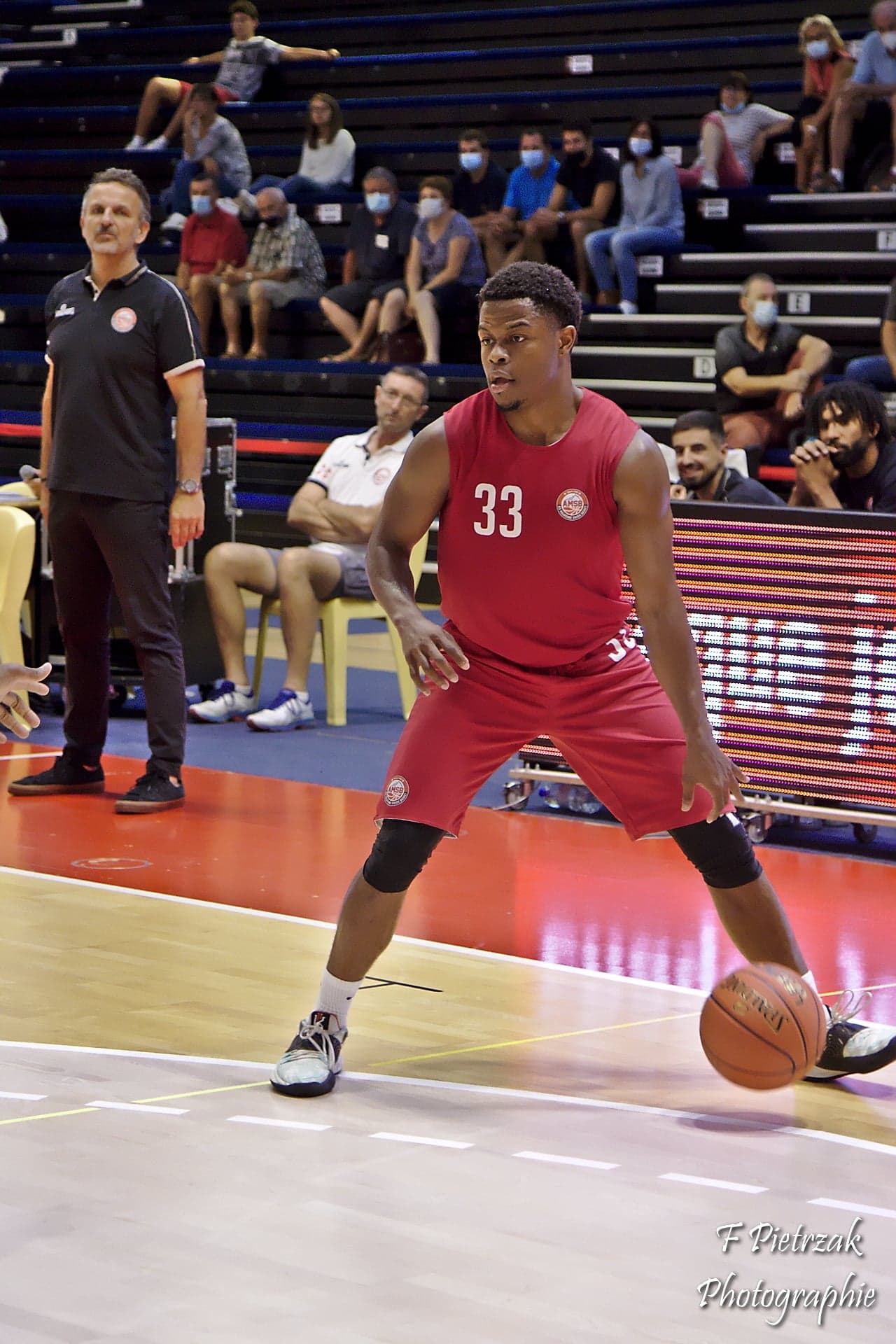Eric Washington signe à Heidelberg