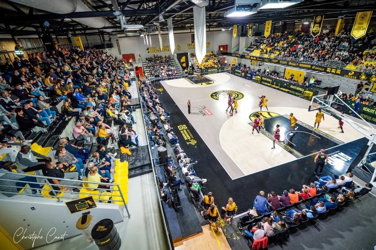 La ville de Fos-sur-Mer veut doubler la capacité de la Halle Henri-Giuitta