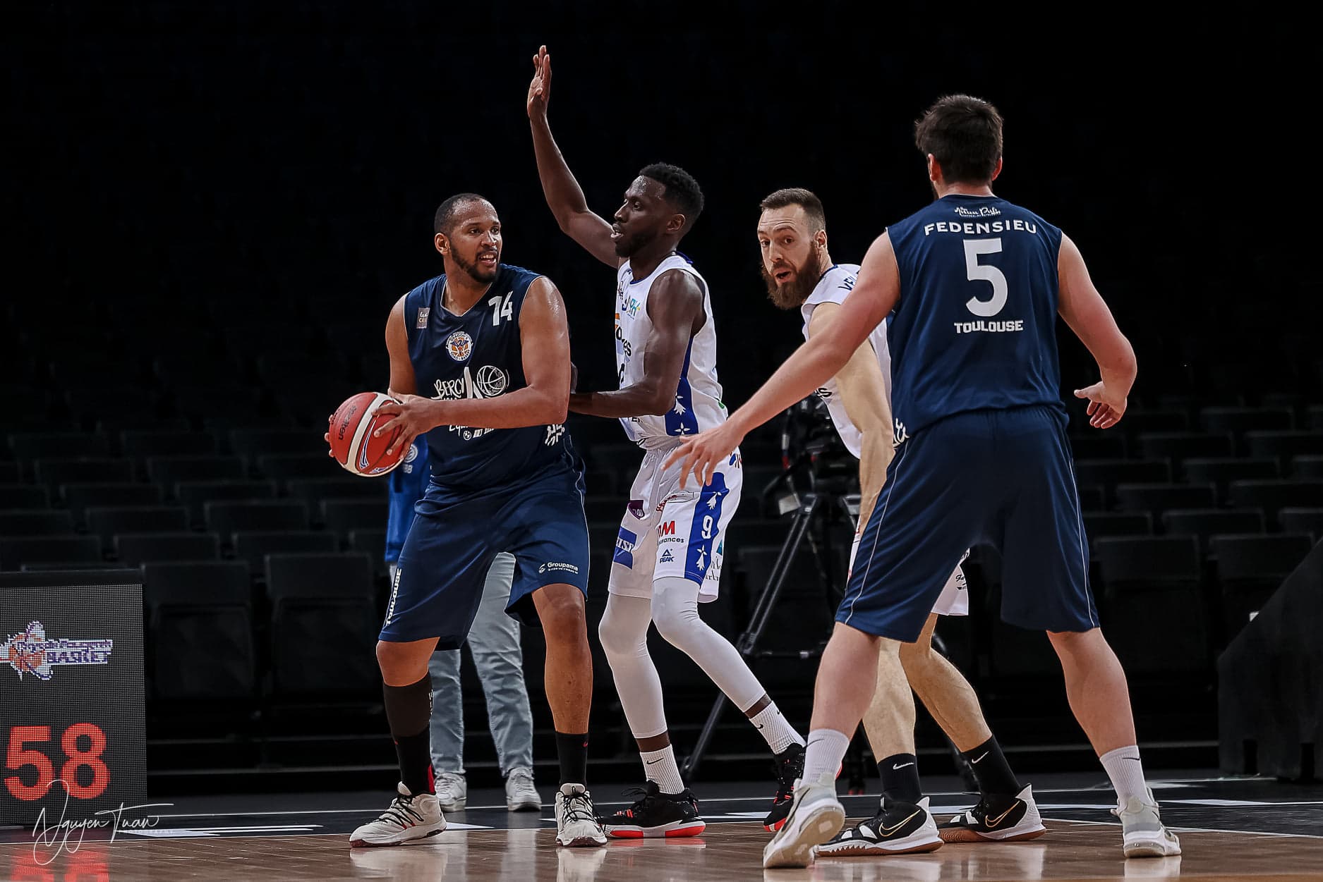 « On partage la souffrance de ses proches » : l’hommage des Bleus à Ludovic Vaty