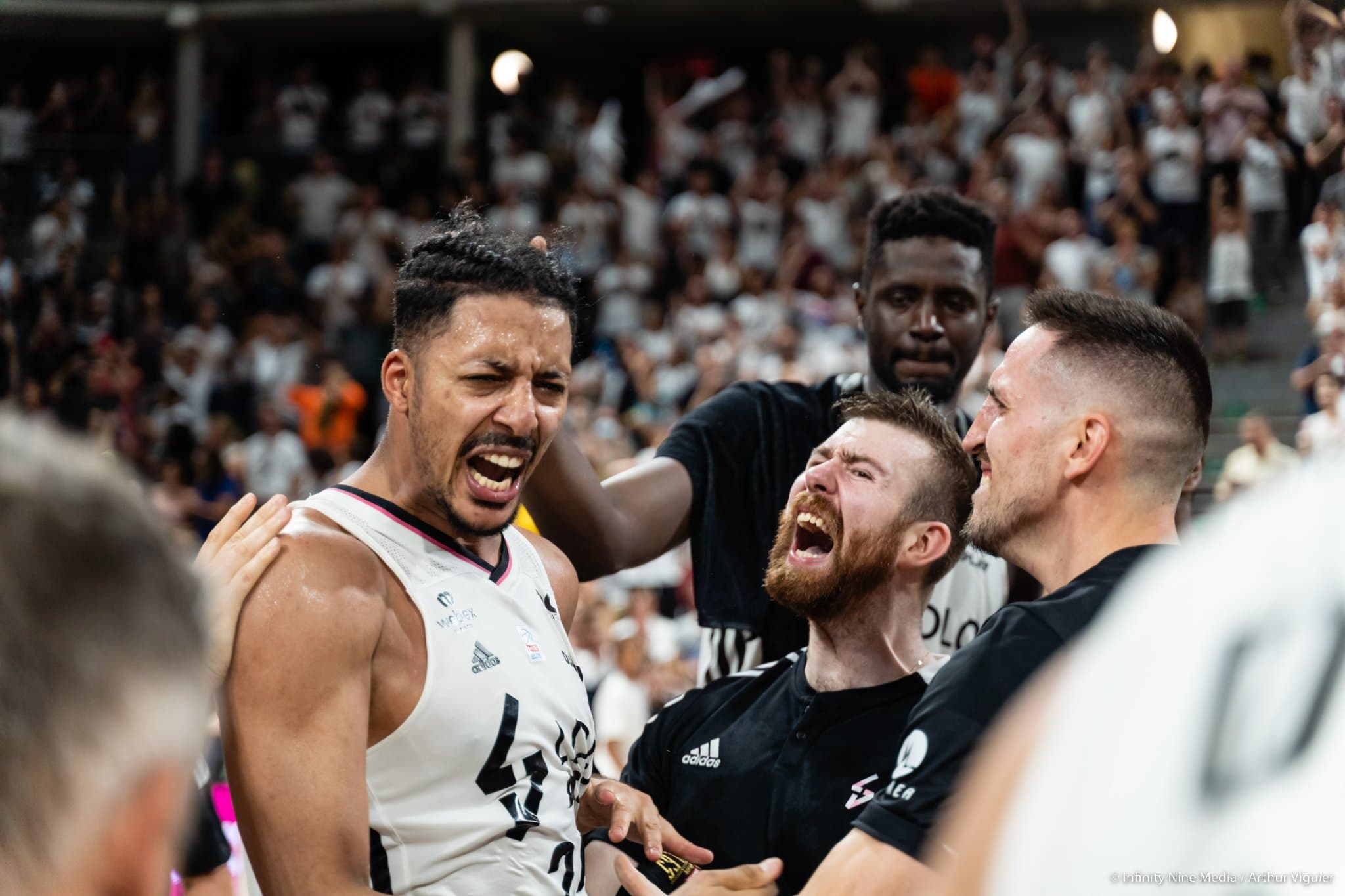 William Howard, le héros qui partait de loin