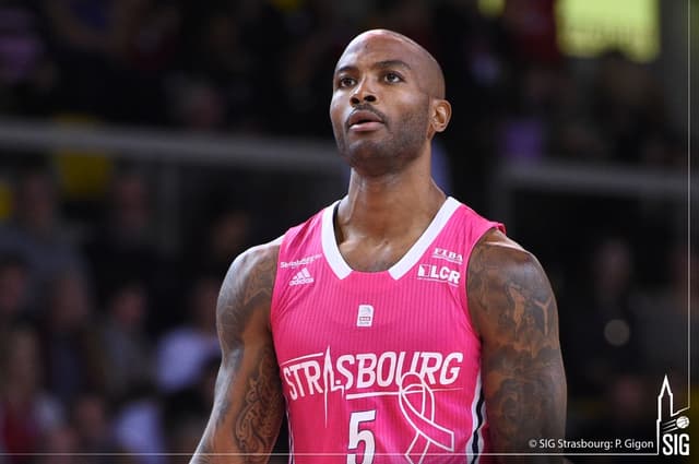 Strasbourg : Ike Udanoh à l’arrêt cinq semaines