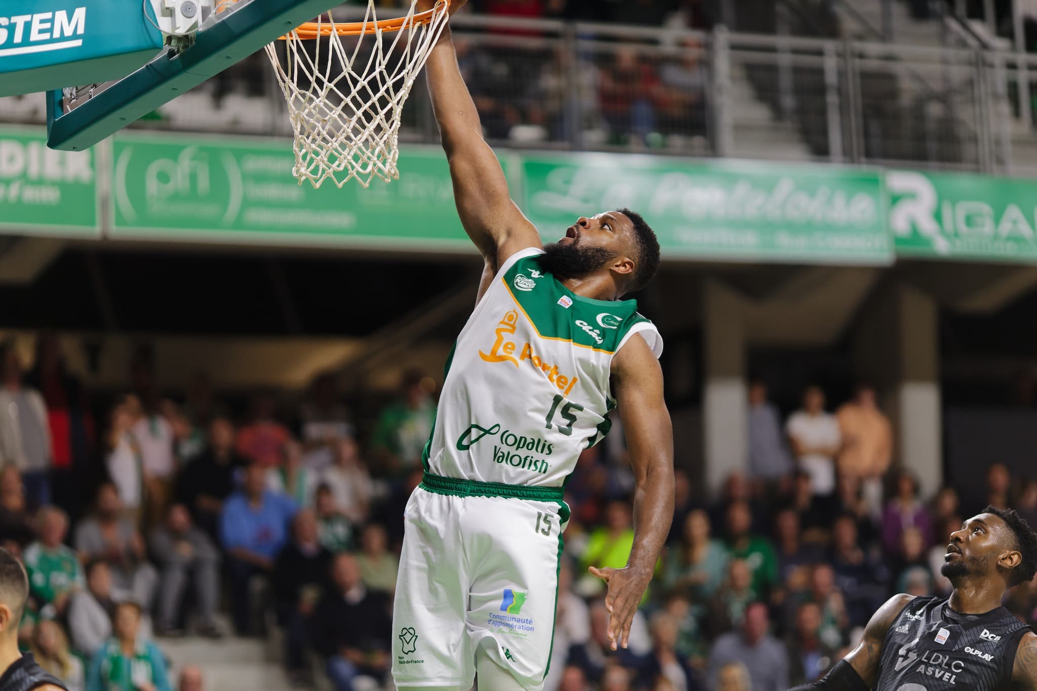 Emmanuel Nzekwesi (Le Portel) forfait face au Mans