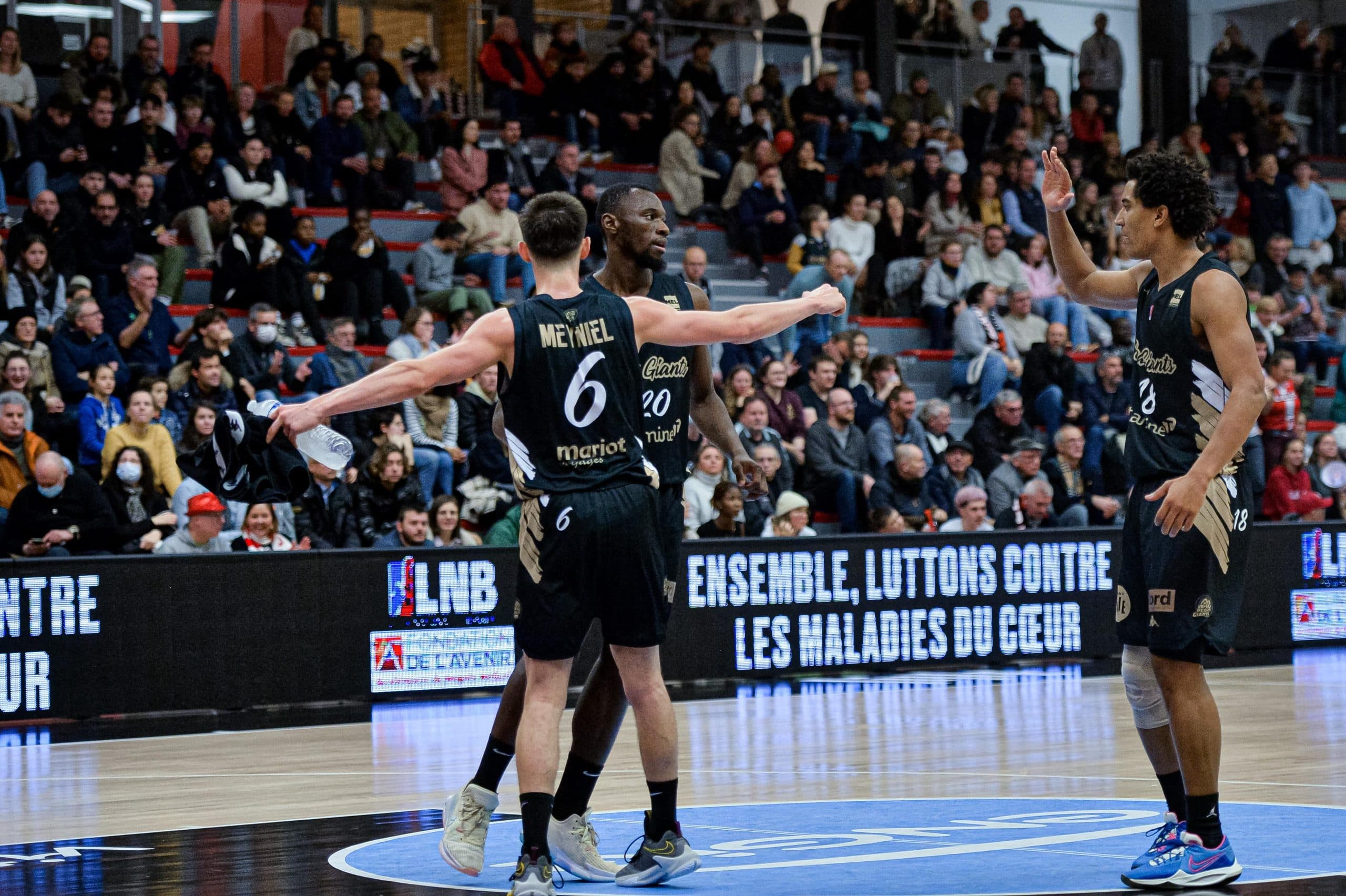 Angers a déjà plié l’affaire, Lille a fait la moitié du chemin