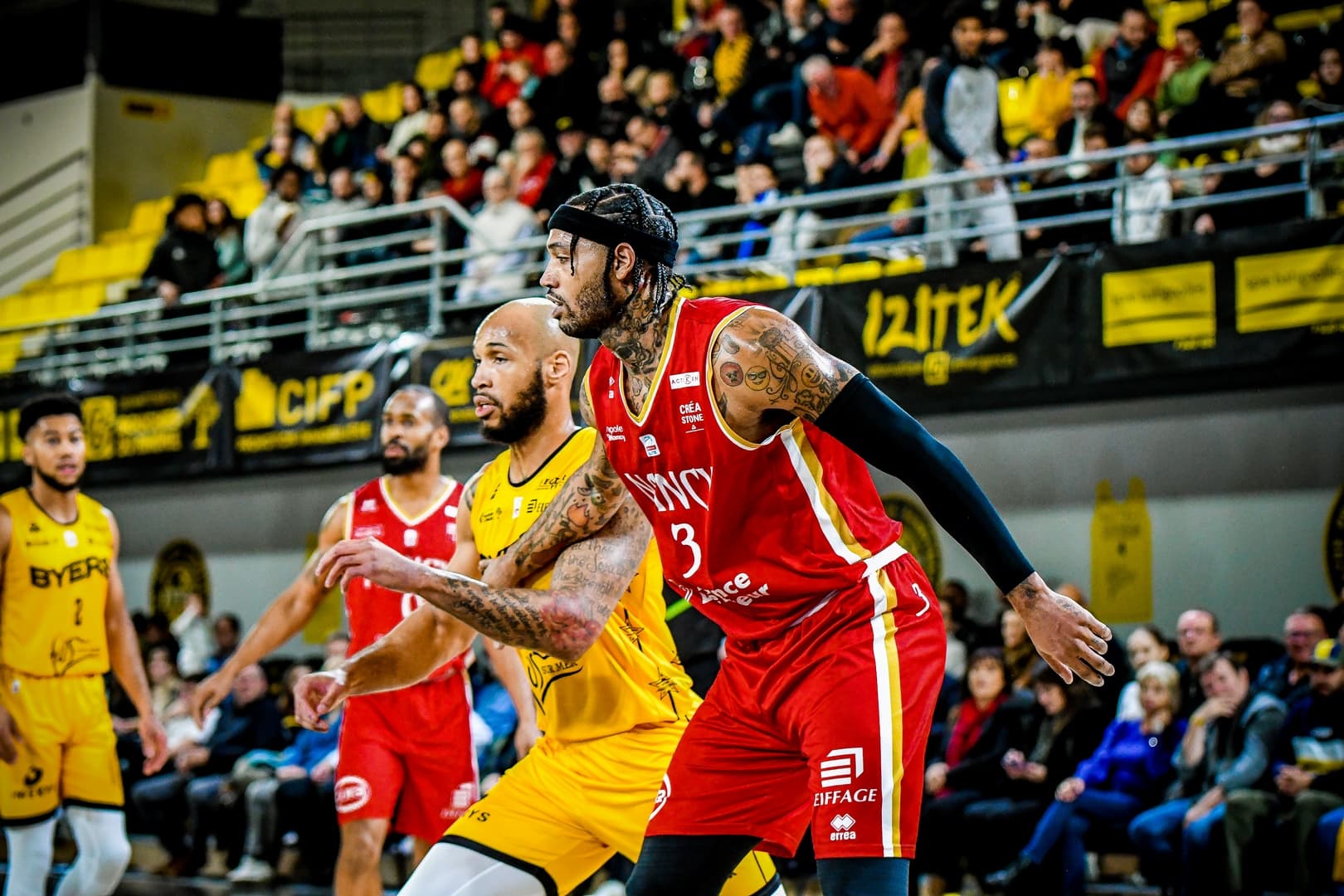 Mike Scott devrait rester au SLUC Nancy !