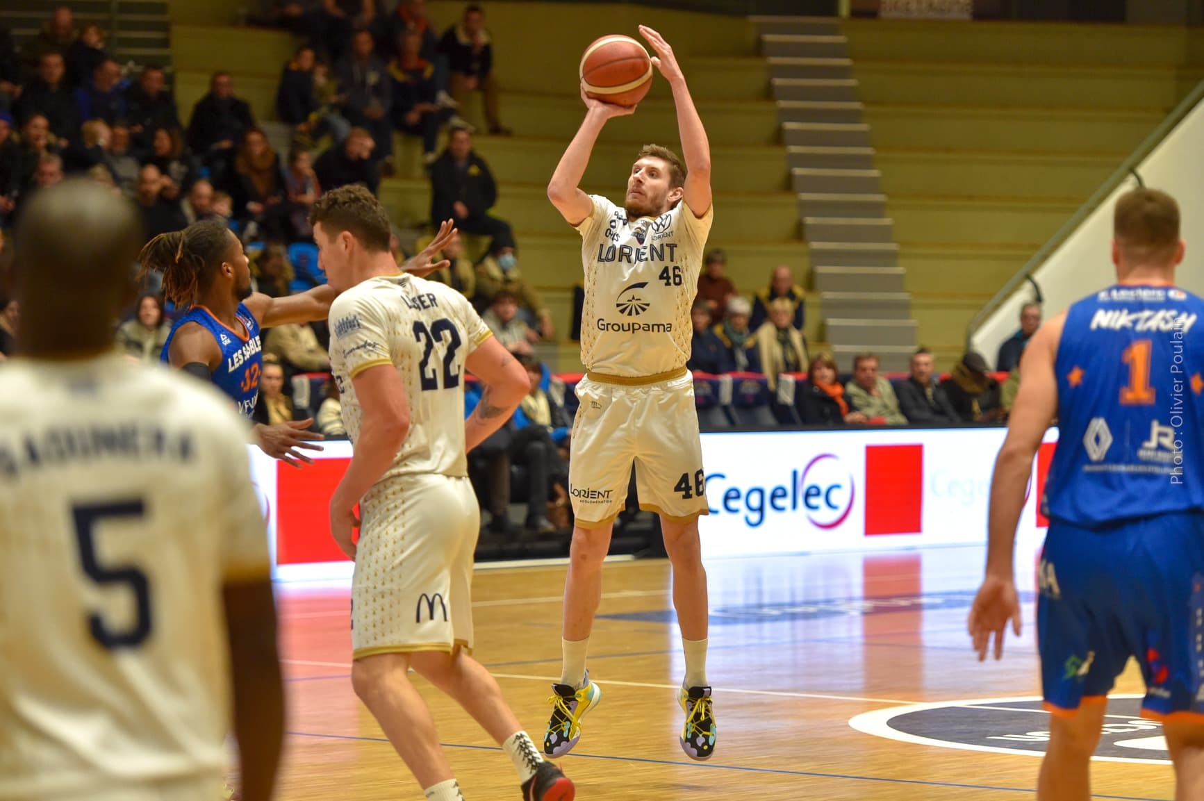 Tours encore battu, Joe Burton continue de régaler avec Orchies