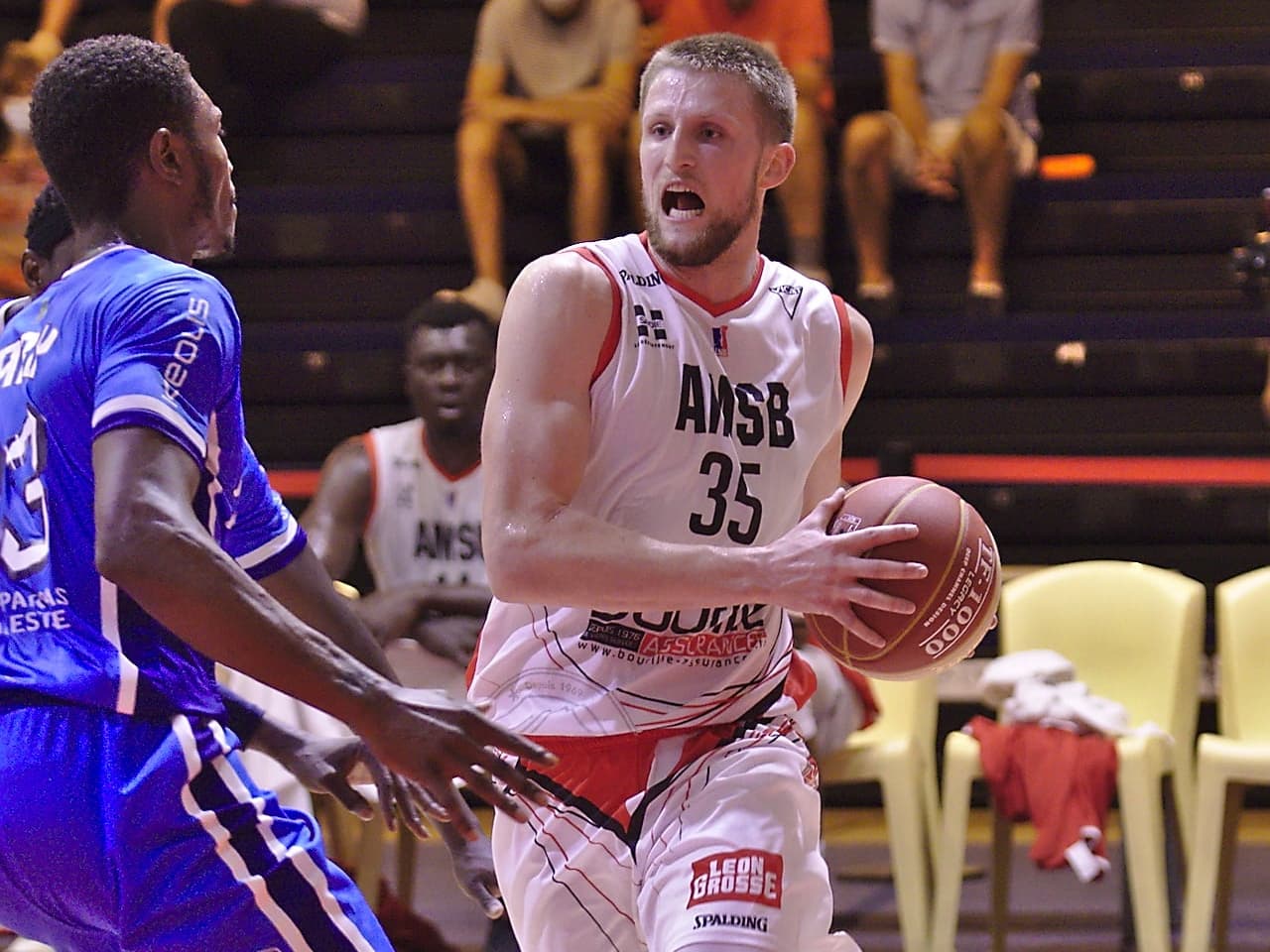 A.J. Hess en renfort à Saint-Chamond