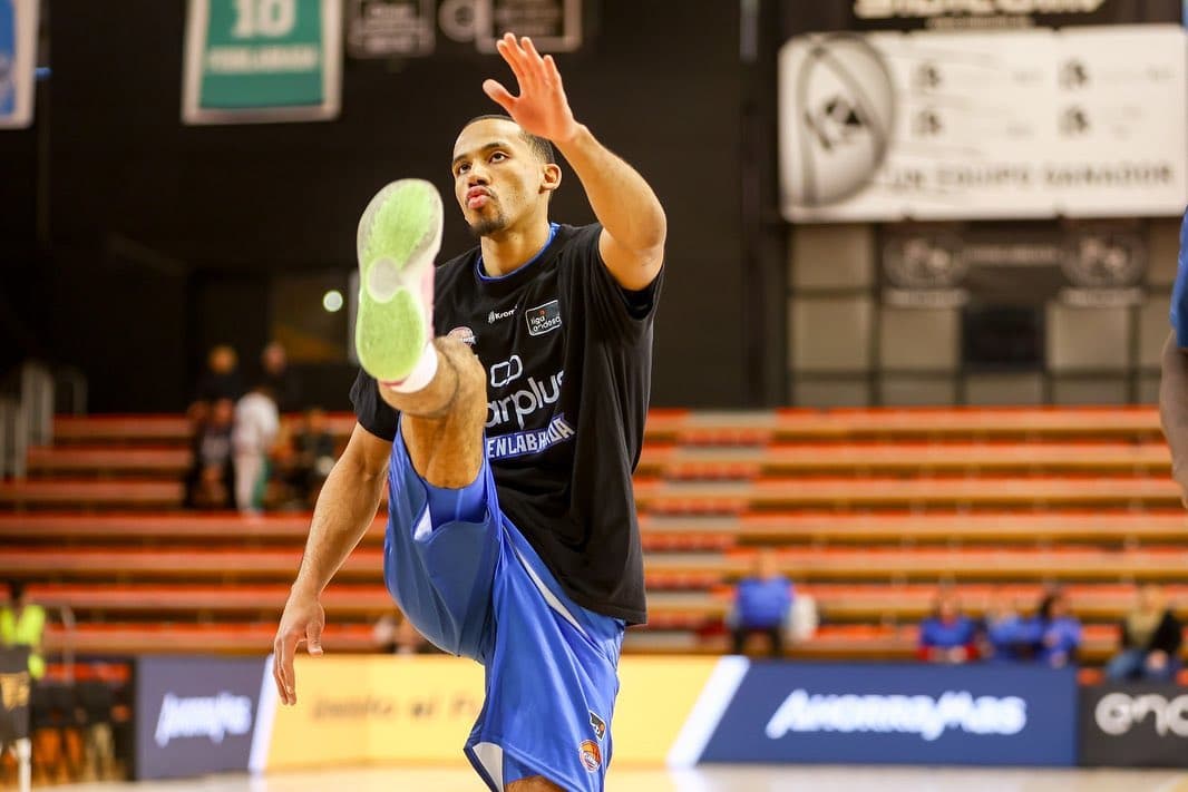 9 points pour Mehdy Ngouama pour sa première en Liga Endesa