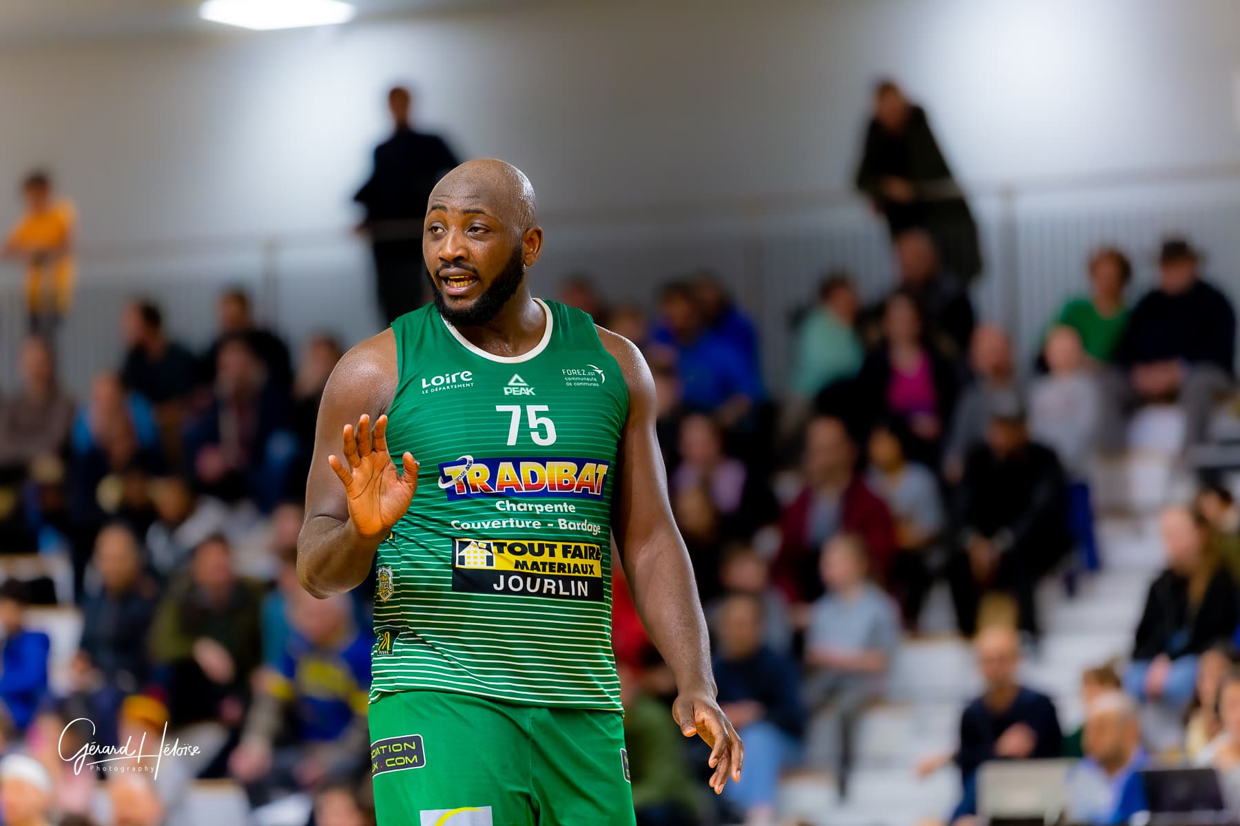 Quatre nouveaux joueurs en approche à Angers