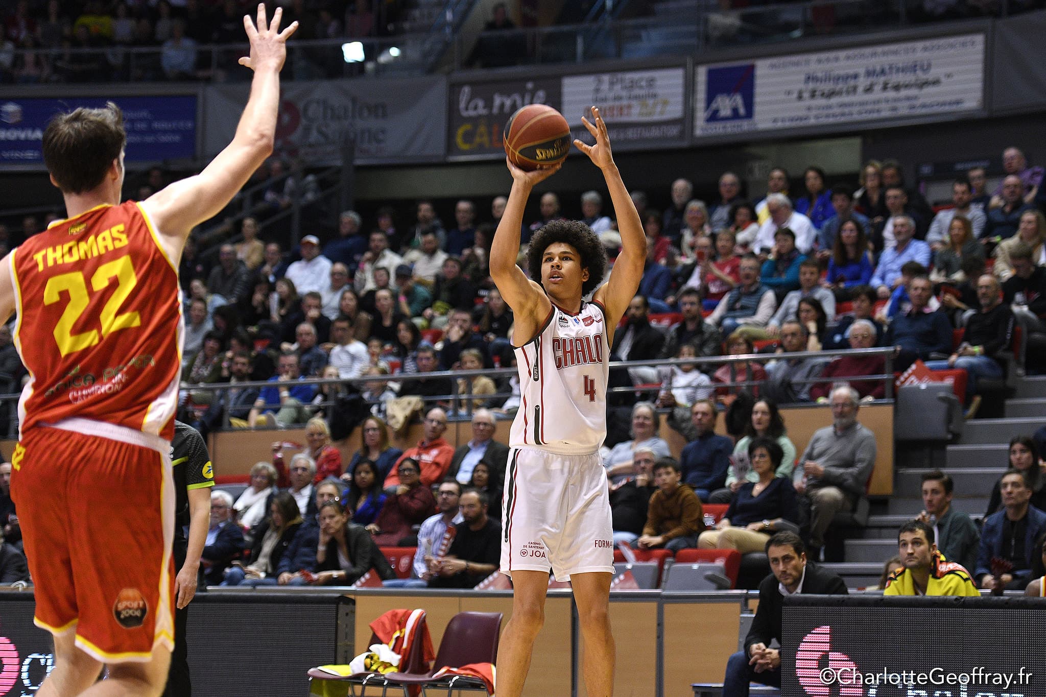 Chalon « vraiment furieux » du départ de Kyshawn George en NCAA