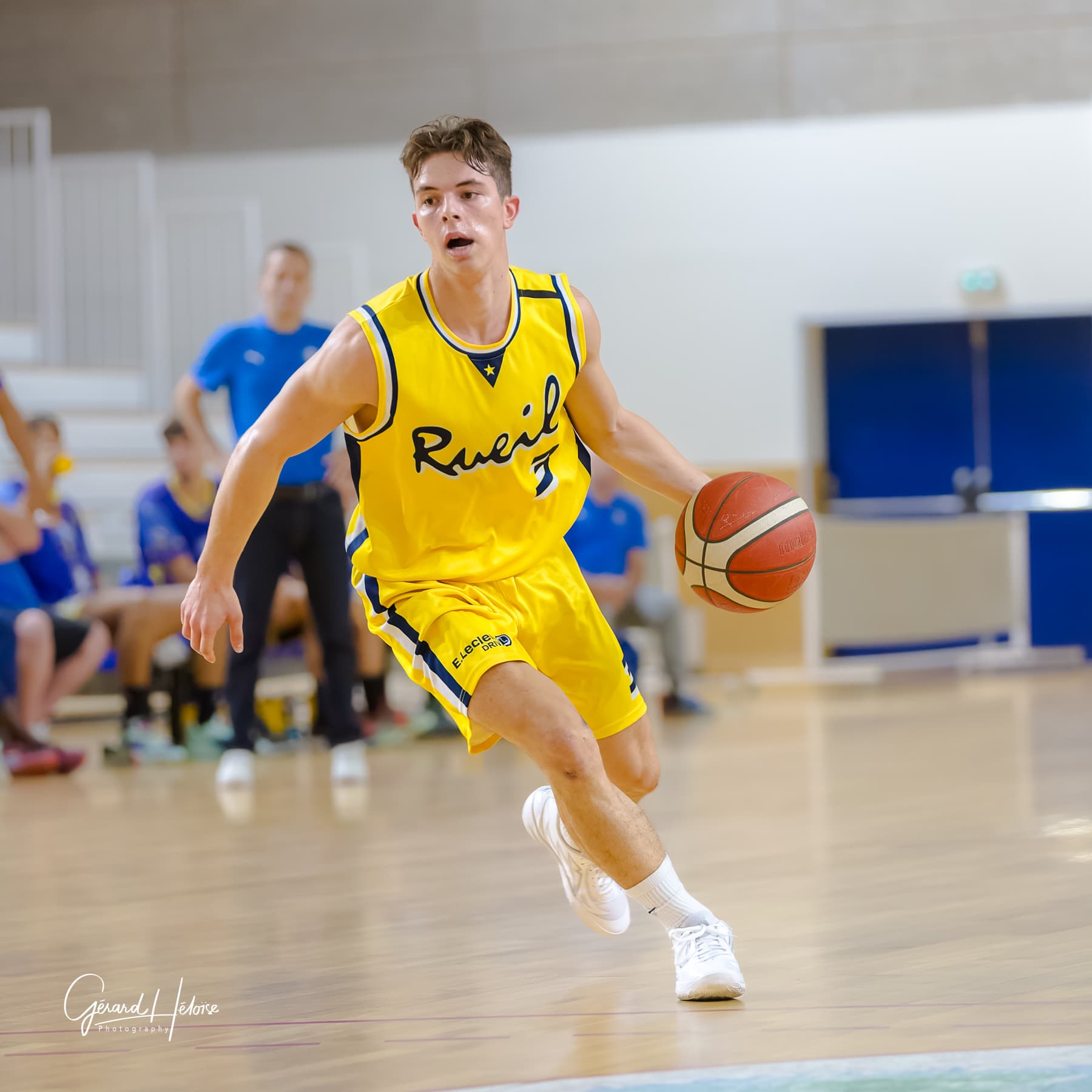 Le promu Avignon ne cesse d’épater, Elian Benitez crucifie Challans