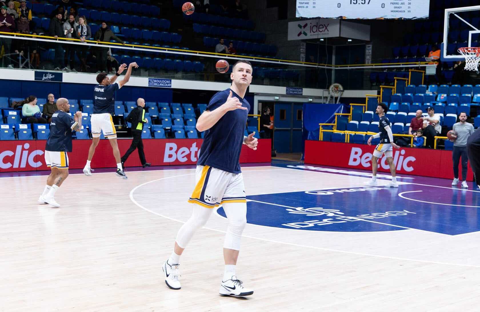 Bien connu en France, cet expérimenté pivot slovène retrouvera Cholet en Coupe d’Europe