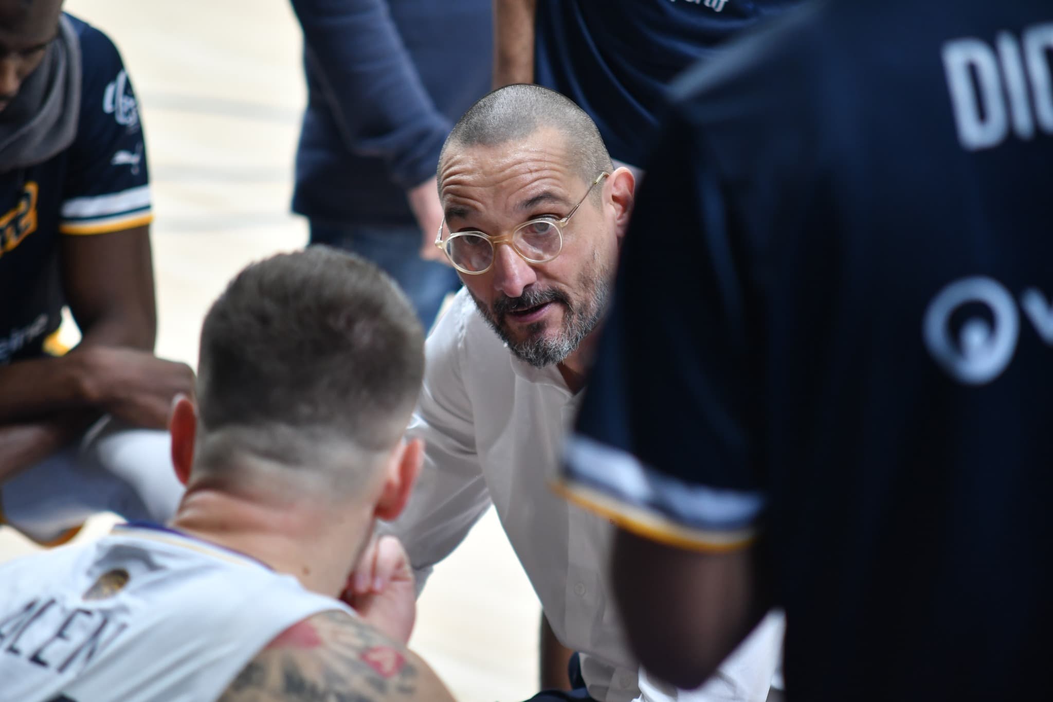 Jean-Paul Besson titularisé à la tête des Metropolitans ? « S’ils me laissent la chance de relever ce challenge, je la prends »