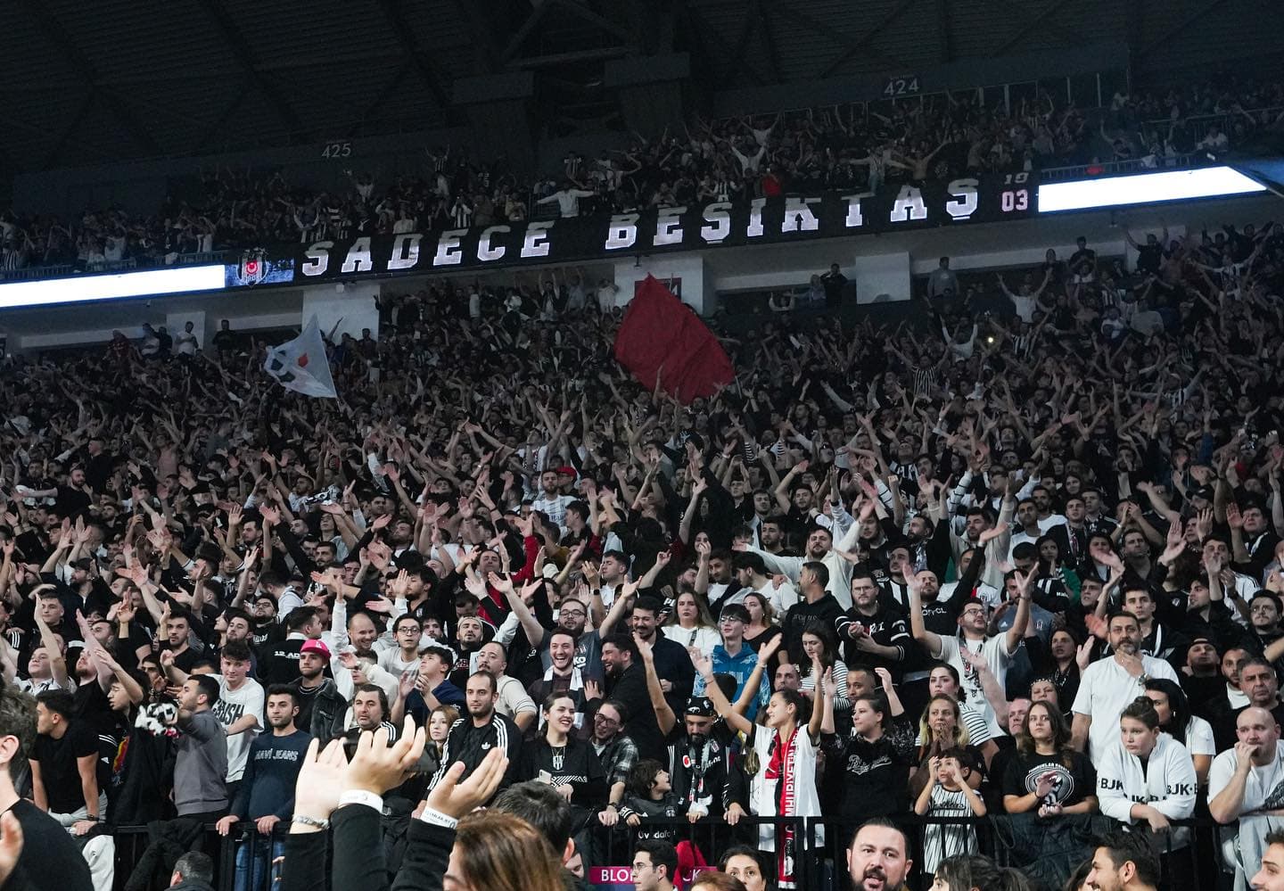 La JL Bourg attendue dans l’enfer d’Istanbul : « Une ambiance dont on parlera encore dans 10 ans »