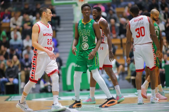 En pleine éclosion aux Pays-Bas, l’ailier de Blois Kara Sène sélectionné pour l’Adidas Eurocamp de Trévise