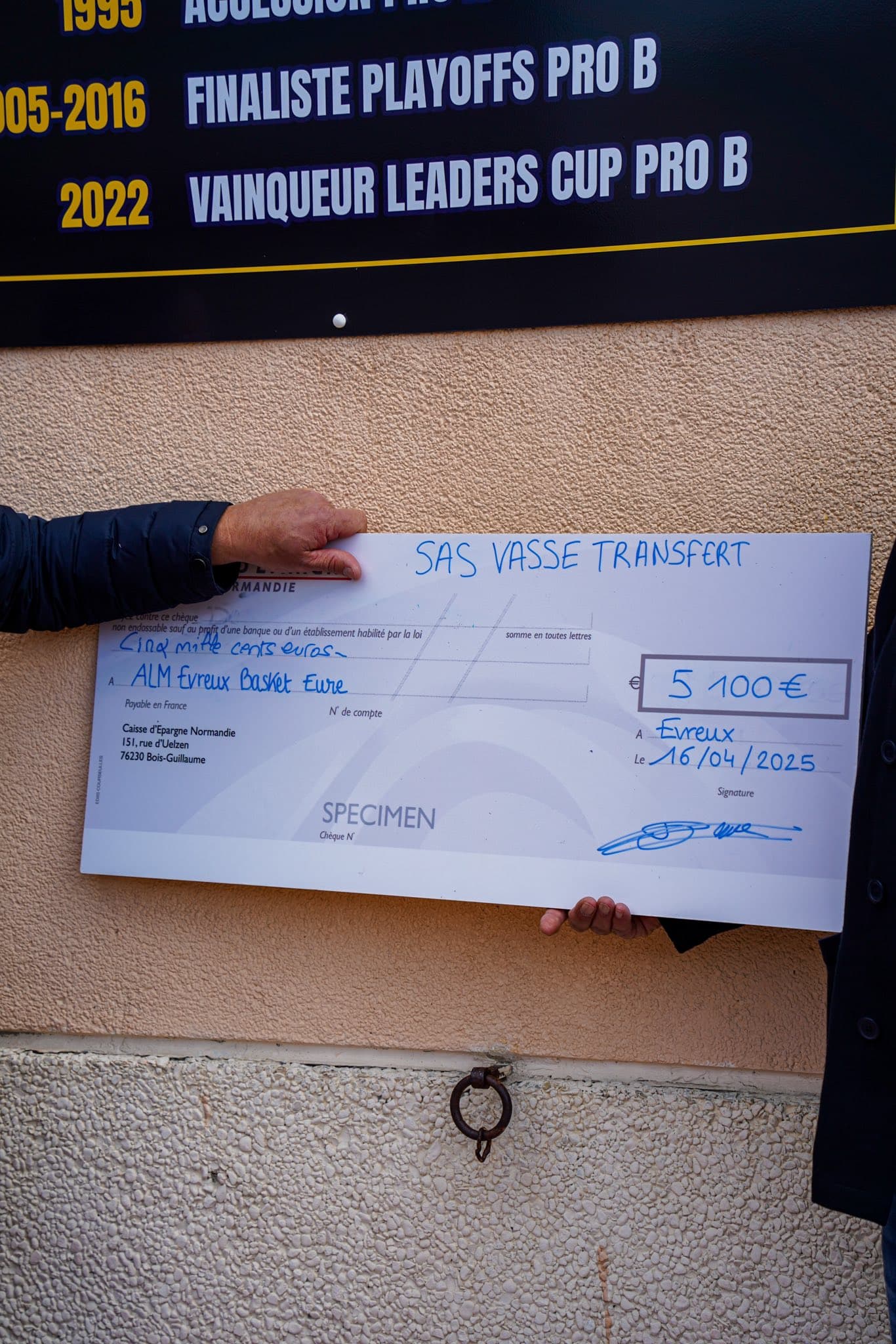 L’ALM Évreux a déjà trouvé 40 000 euros en deux jours : le club engagé dans un contre-la-montre