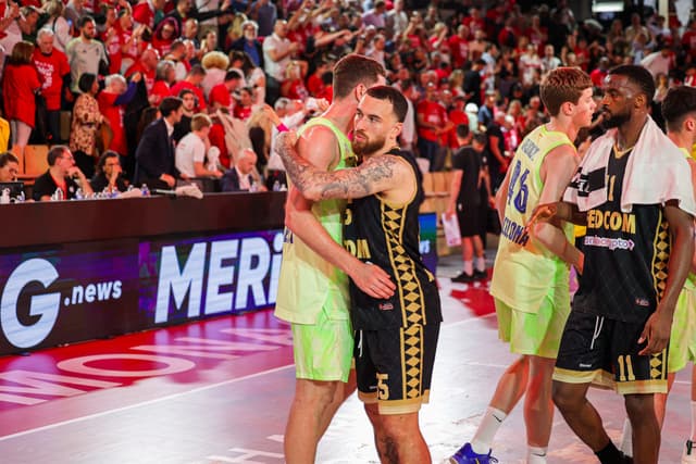 Après ses premières entrées en EuroLeague à Monaco, Mathieu Grujicic héros de la finale U18 en Espagne