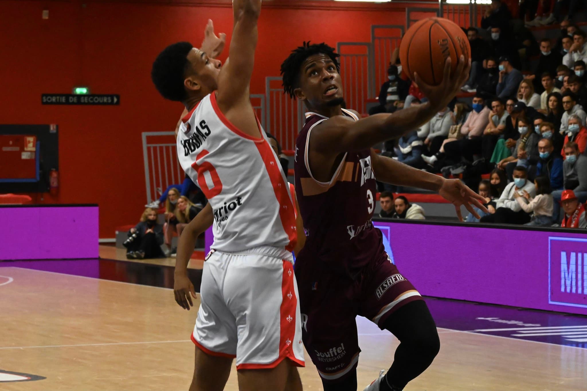 Karlton Dimanche s’entraîne avec l’Etoile Angers Basket