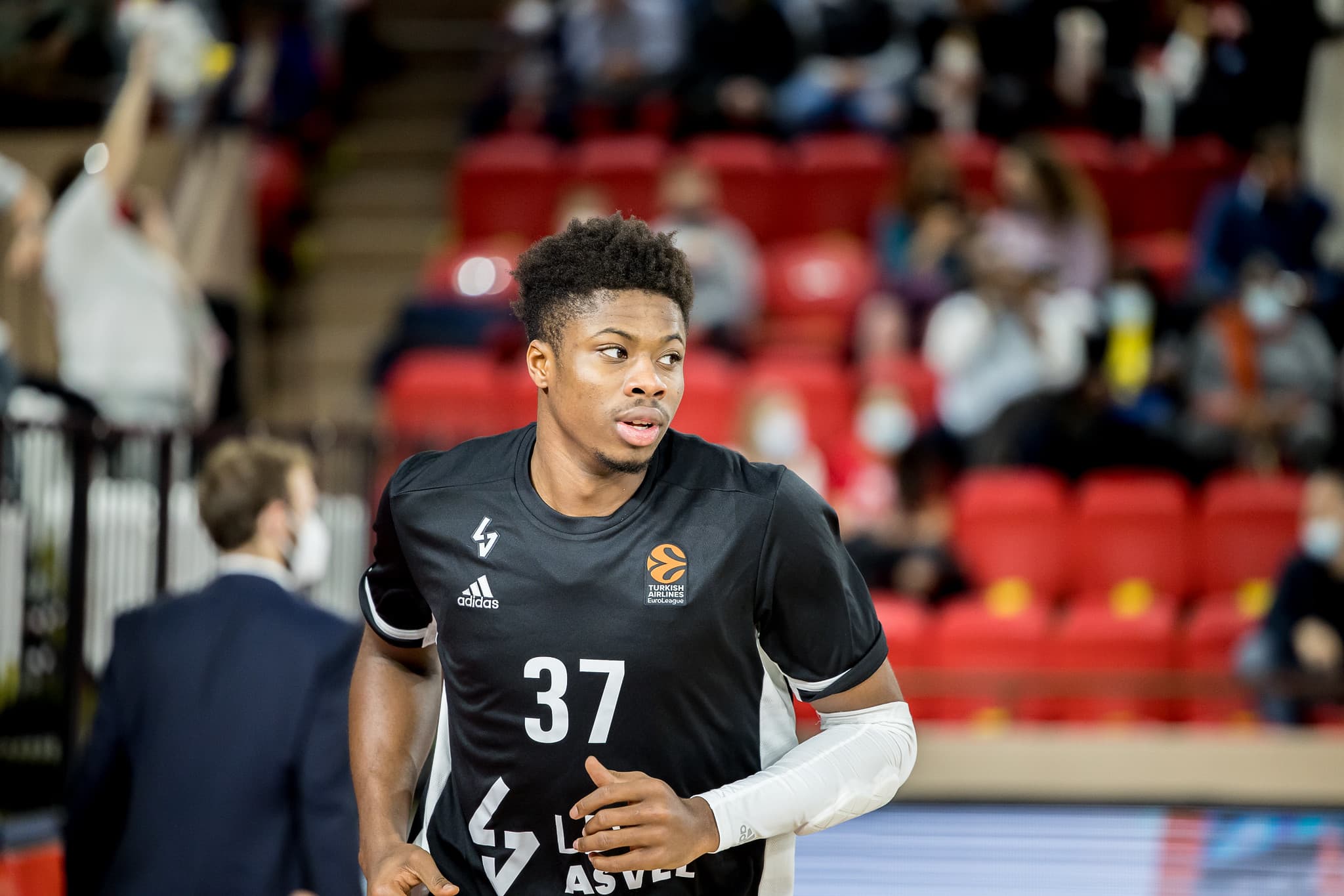 Kostas Antetokounmpo devrait signer à l’Olympiakos