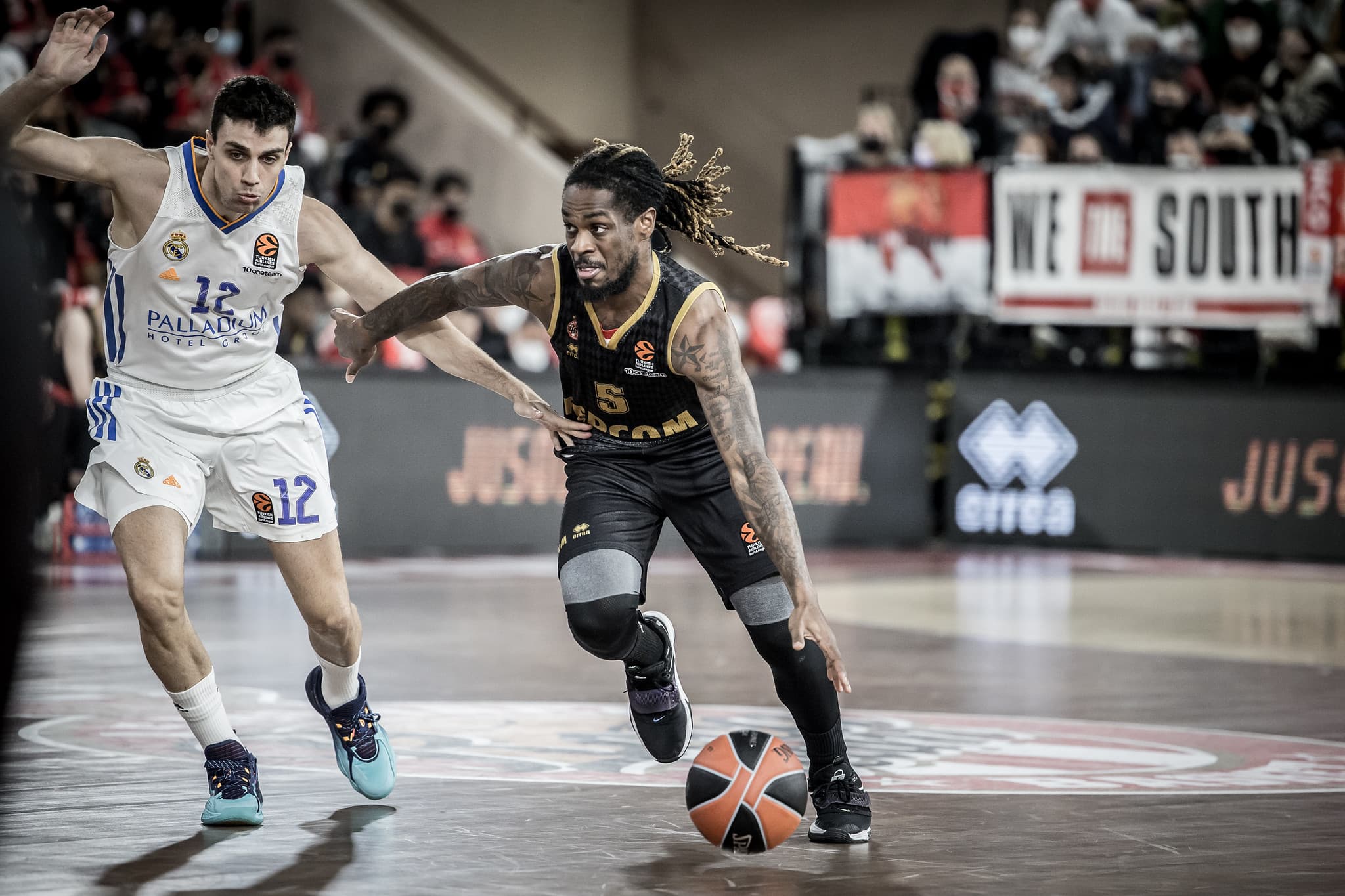 Officiel : Paris Lee file au Panathinaïkos