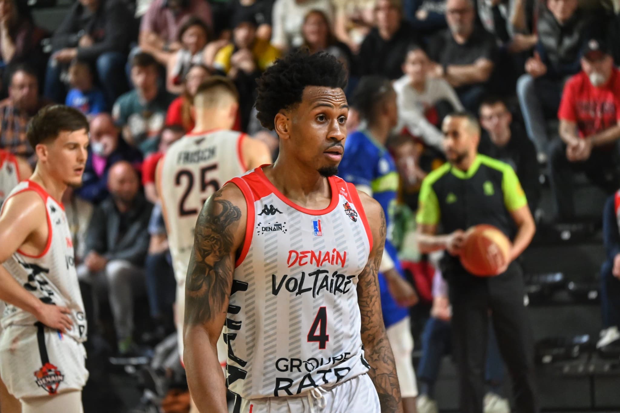 David Efianayi s’envole en Israël