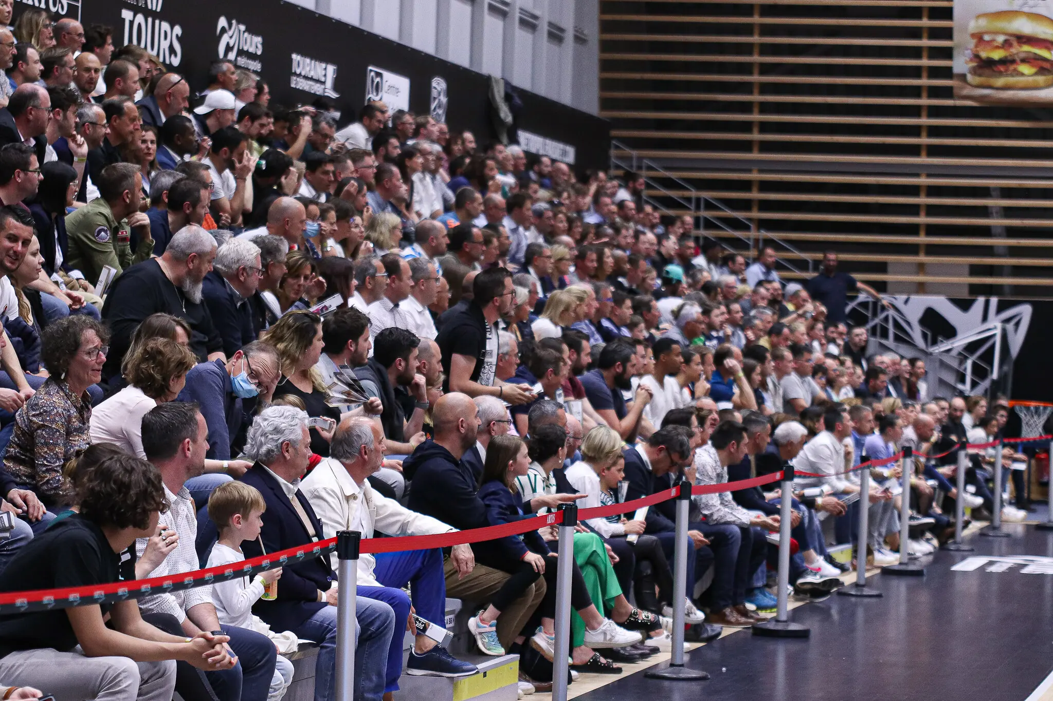 Soupçons de détournement de fonds au Tours Métropole Basket : de la prison avec sursis requise contre le président et le GM