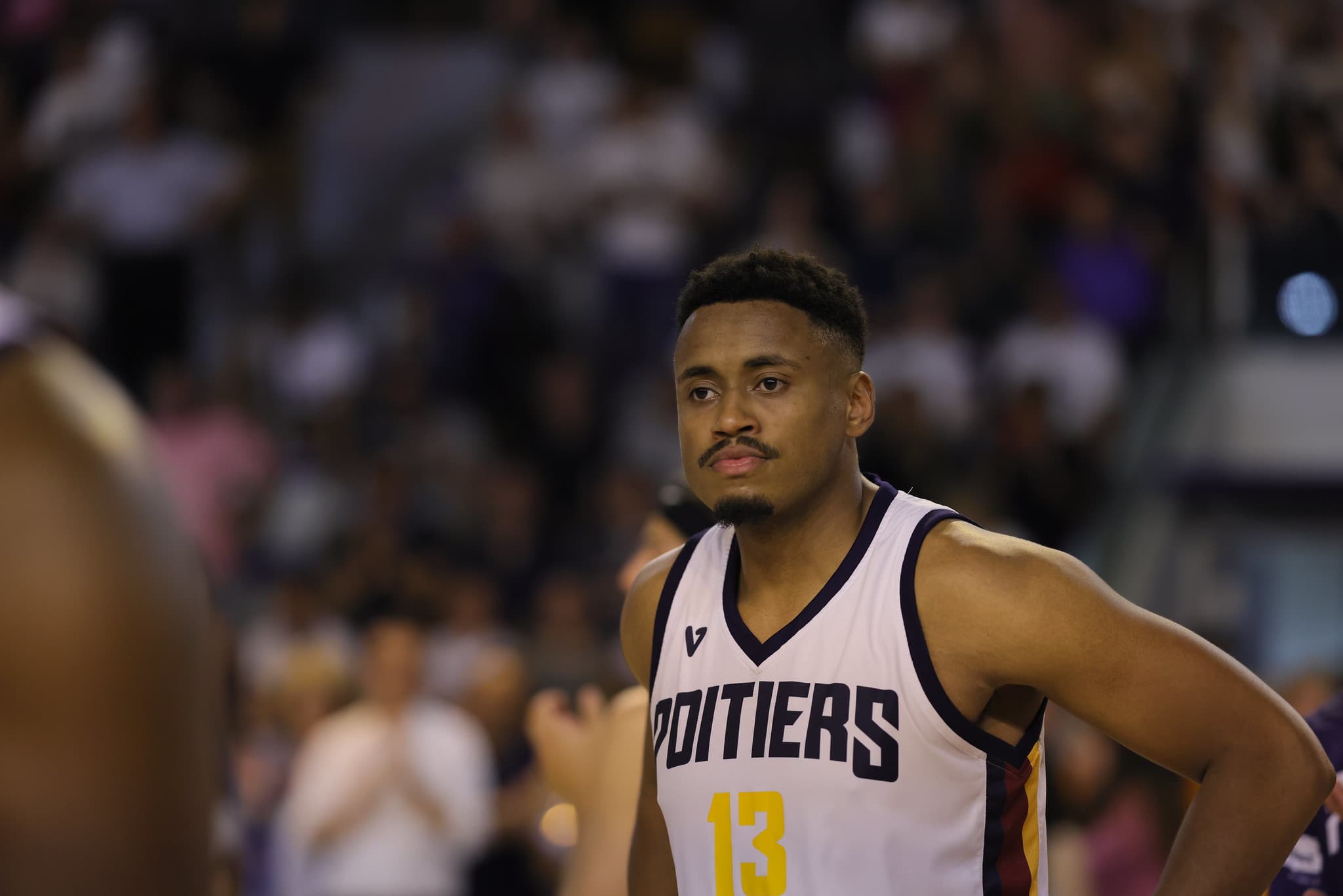 Jim Seymour prolonge avec Poitiers