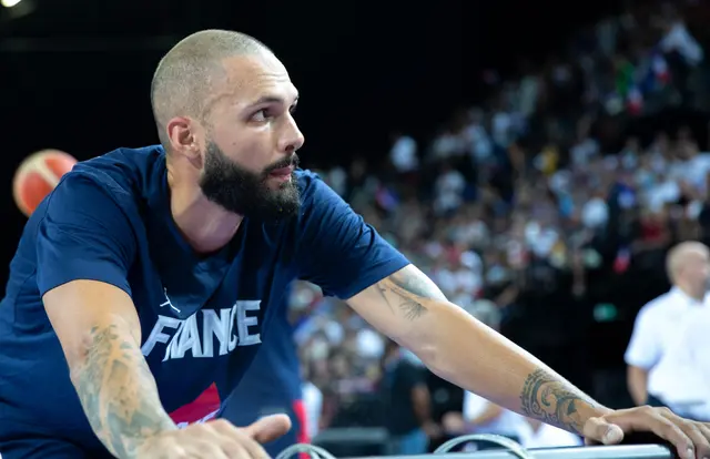 « Encore amoureux du jeu », Evan Fournier prêt à endosser un nouveau rôle en équipe de France
