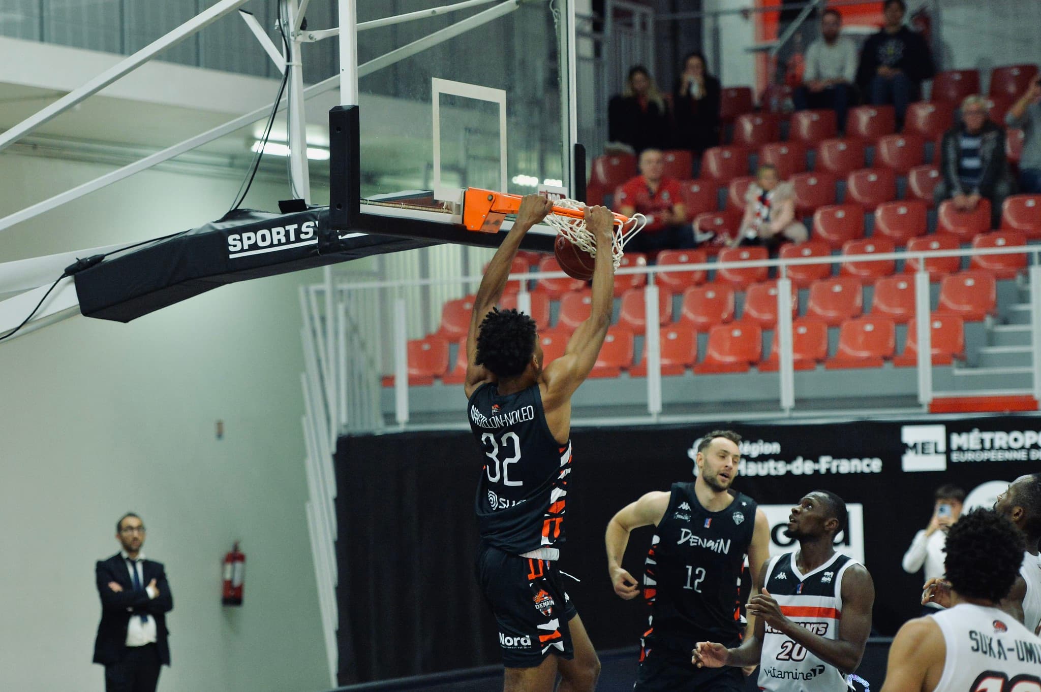 Les poules et le calendrier de la Leaders Cup Pro B