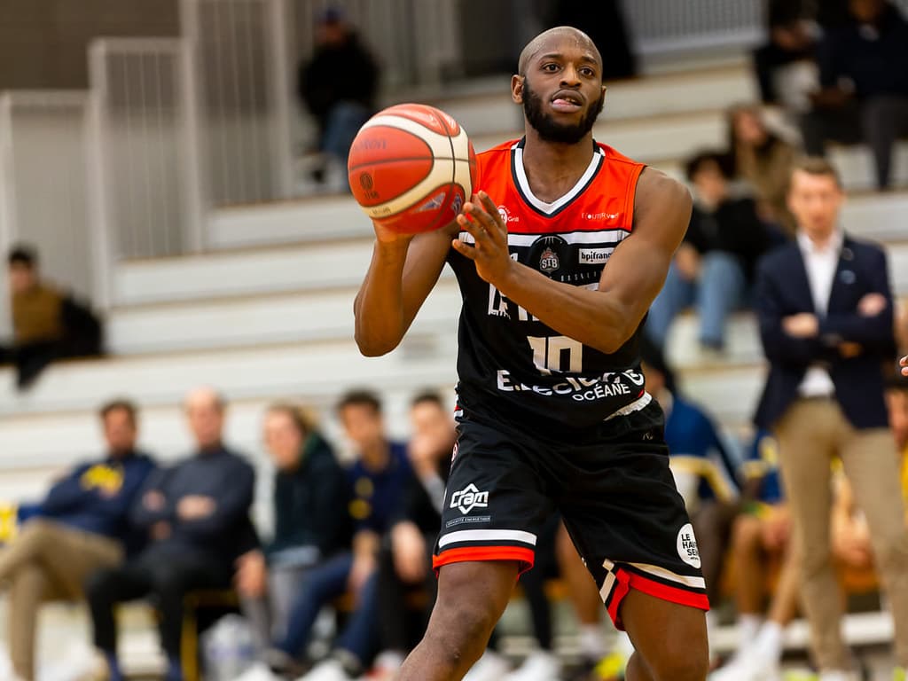 Le Havre : Oumarou Sylla indisponible durant deux mois, Sidy N’Dir en approche ?