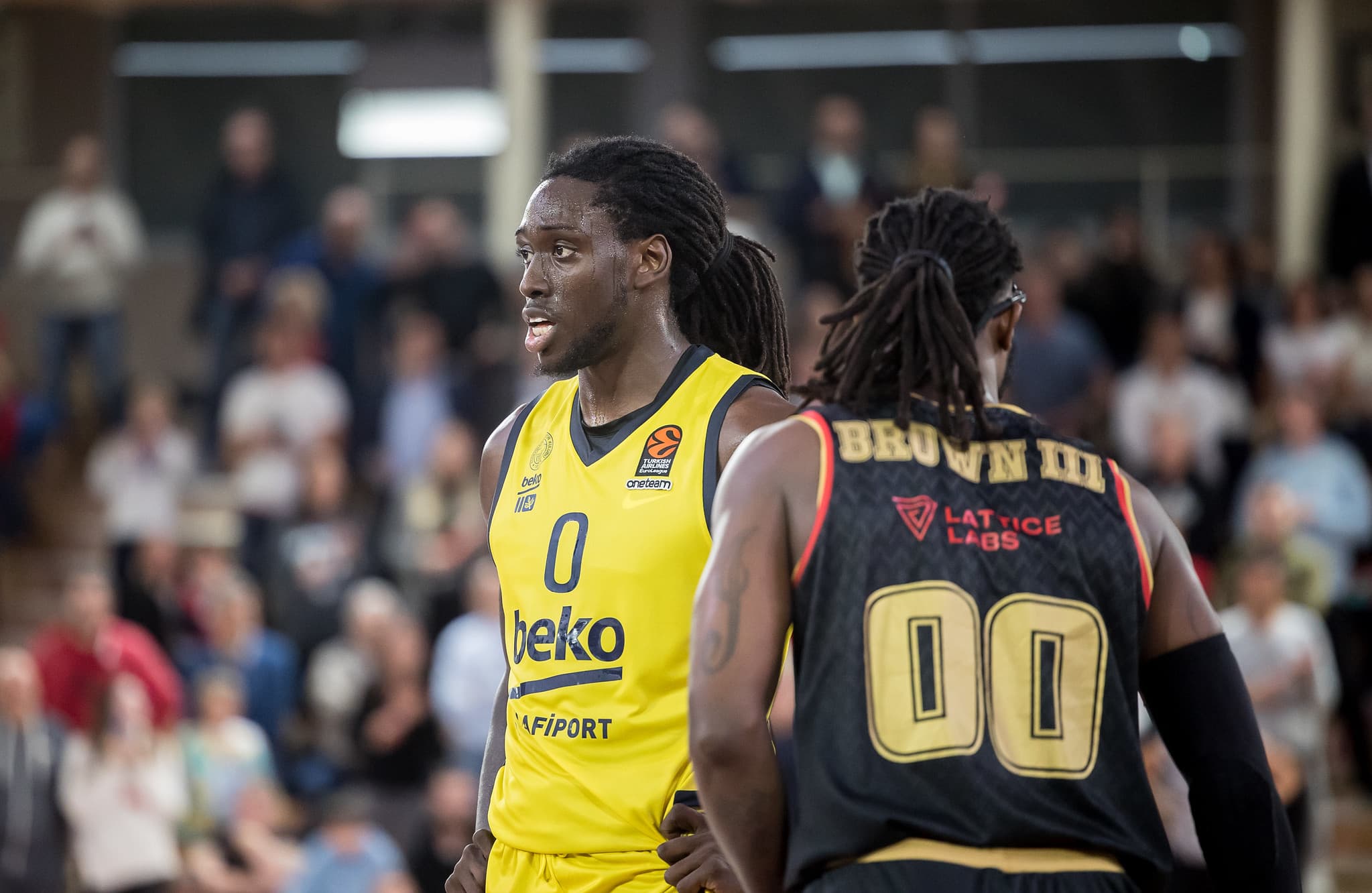 Johnathan Motley (Fenerbahçe) à l’entraînement avant le match 5 face à Monaco